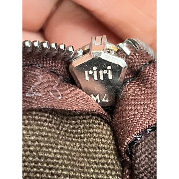 Hermès Fourre Tout Messenger Bag Burgundy and Black Canvas Crossbody - Picture 7 of 16